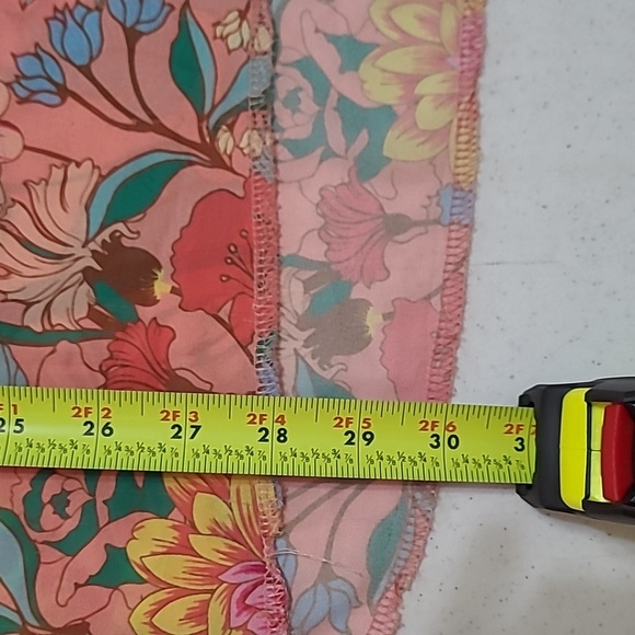 💥3for$12💥 Umgee Colorful Flora Semi Sheer Blouse size 2X - Picture 7 of 7